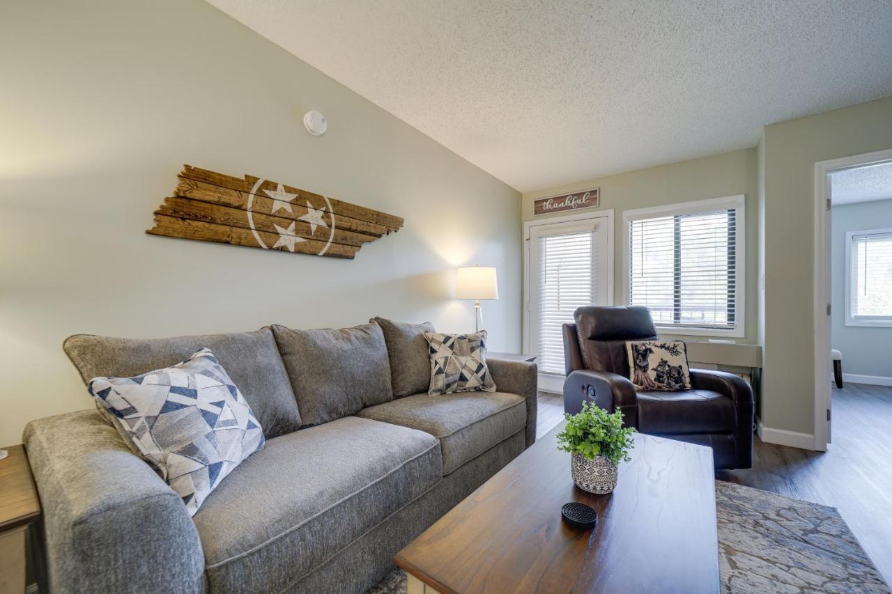 Stylish Gatlinburg Condo With Pool Walk Downtown! מראה חיצוני תמונה