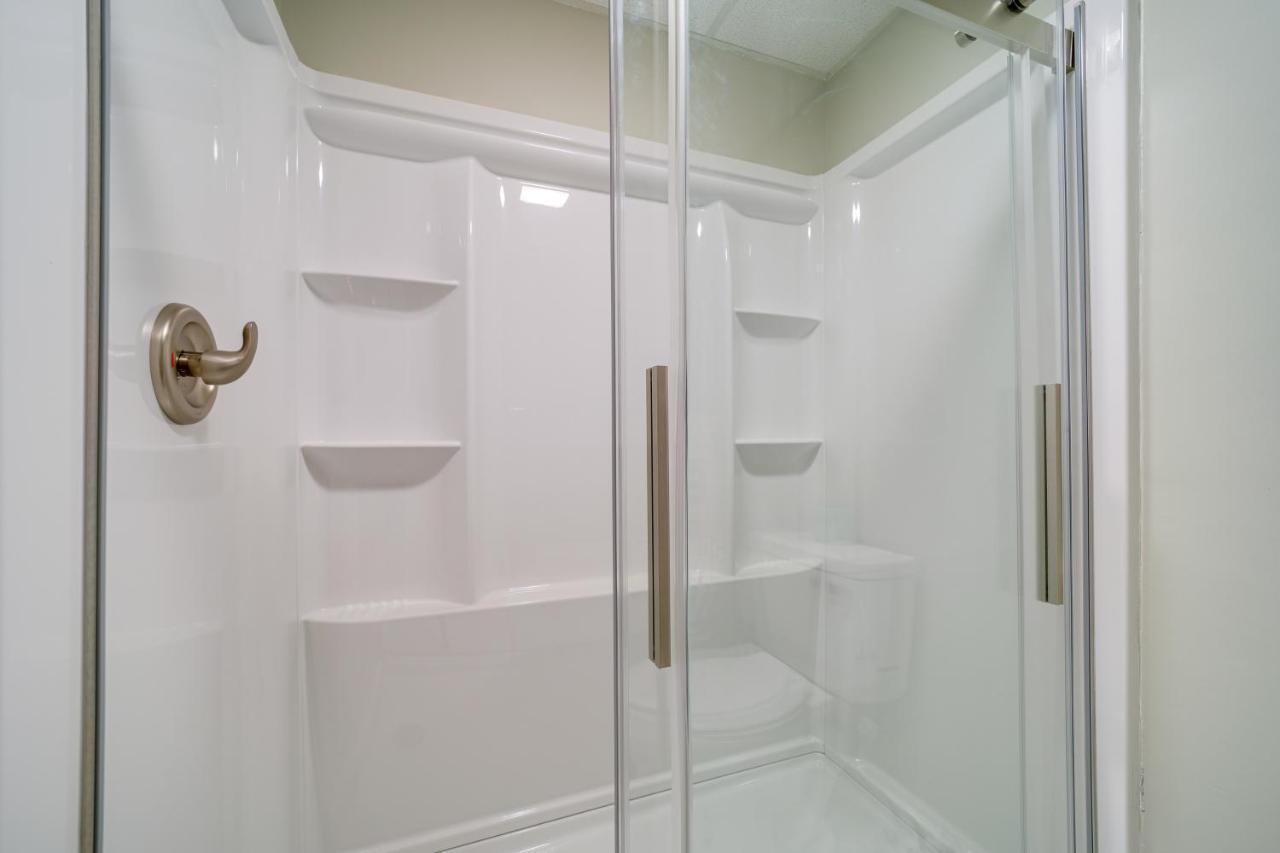 Stylish Gatlinburg Condo With Pool Walk Downtown! מראה חיצוני תמונה