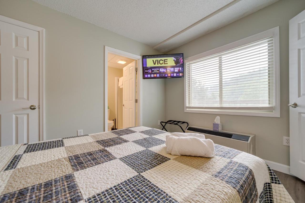 Stylish Gatlinburg Condo With Pool Walk Downtown! מראה חיצוני תמונה